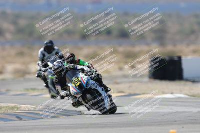 media/Oct-05-2025-CVMA (Sun) [[beeef4f201]]/Race 5-Amateur Supersport Open (Holeshot)/
